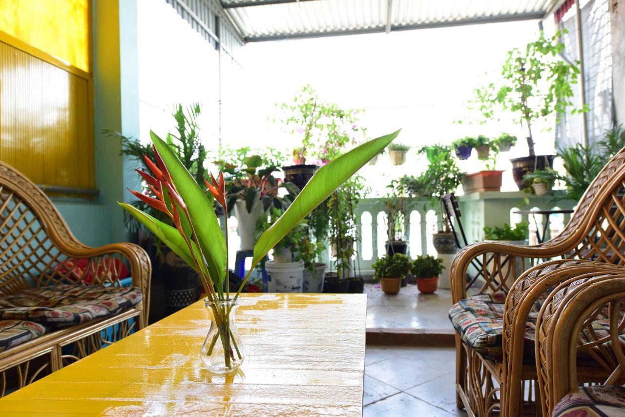 Royal House Hotell Hanoi Exteriör bild